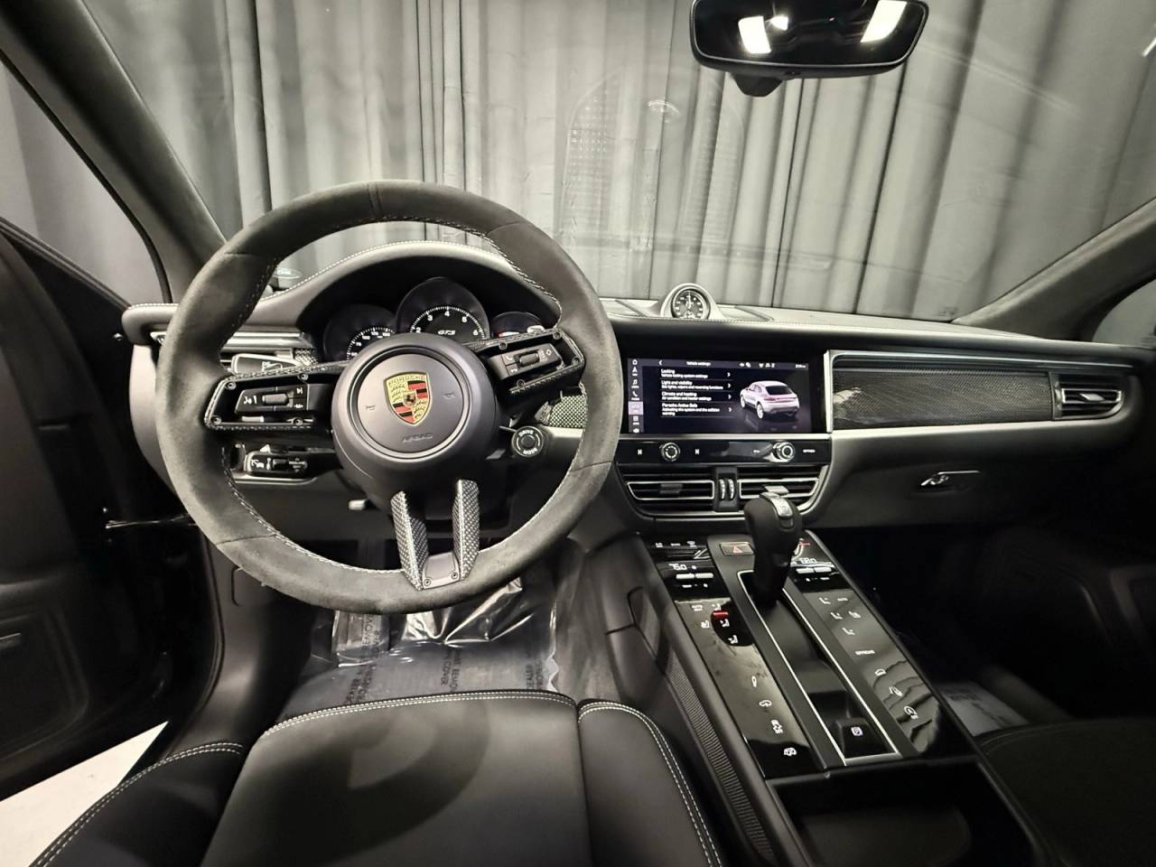 2025 Porsche Macan GTS