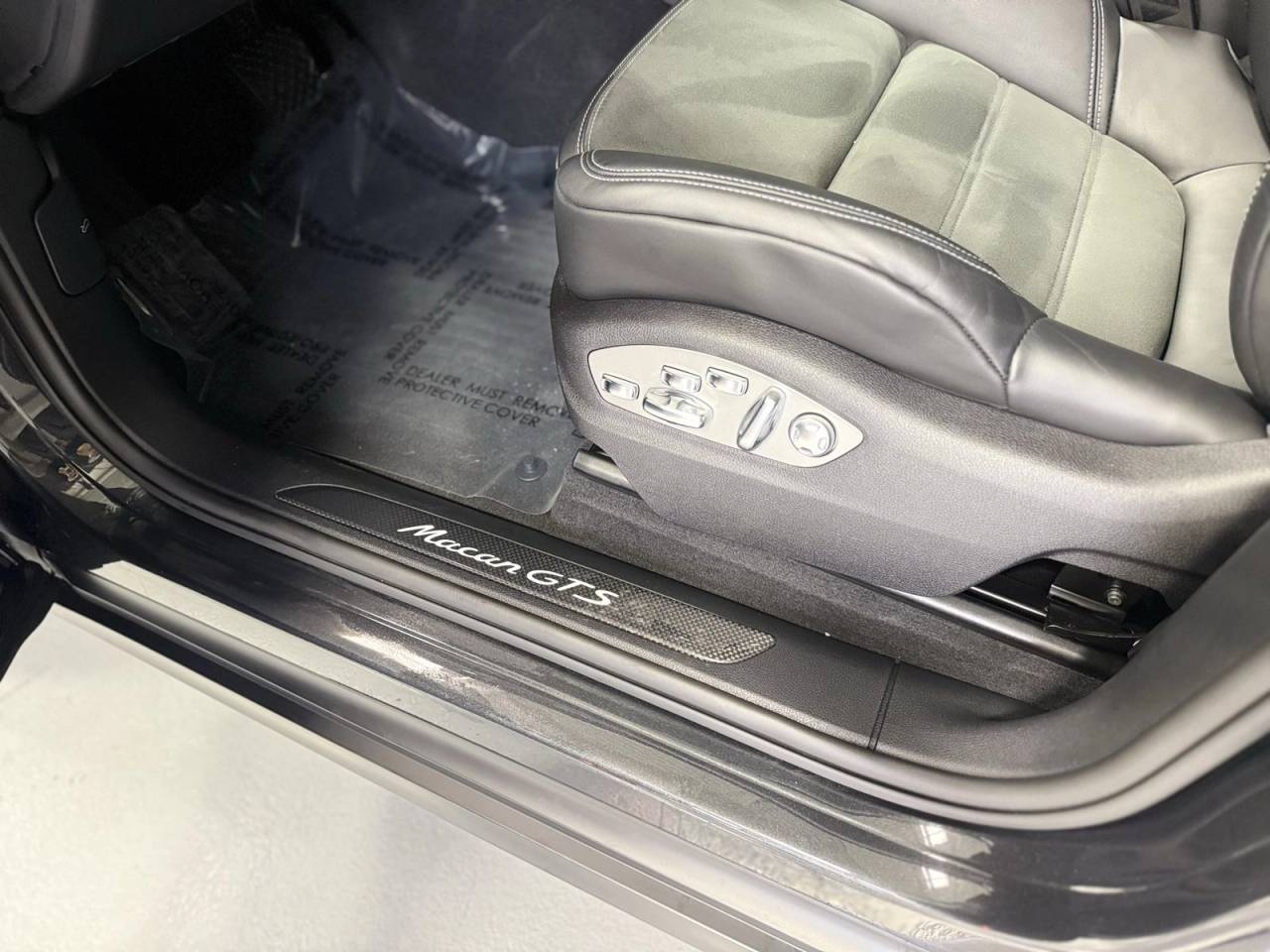 2025 Porsche Macan GTS