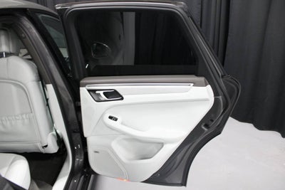 2018 Porsche Macan GTS