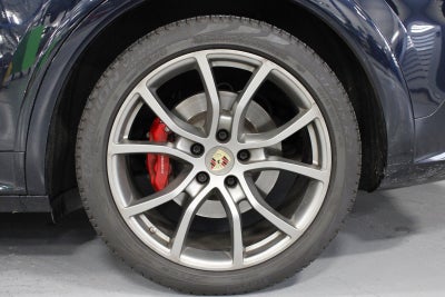 2023 Porsche Cayenne GTS
