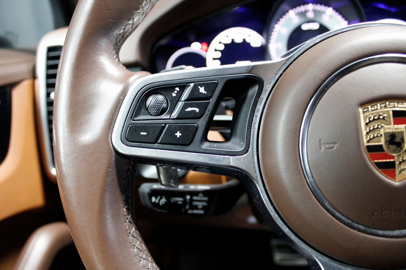 2023 Porsche Cayenne GTS