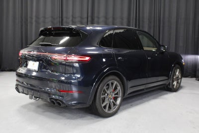 2023 Porsche Cayenne GTS