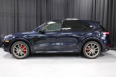 2023 Porsche Cayenne GTS