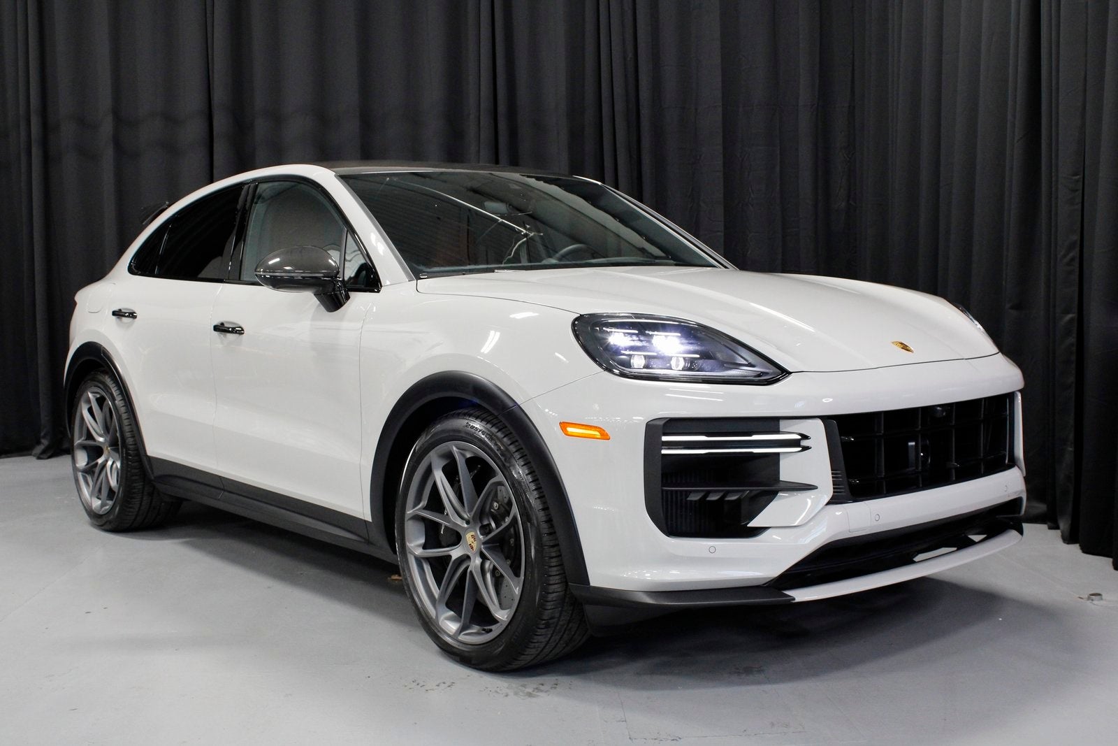 2024 Porsche Cayenne Coupe Turbo GT