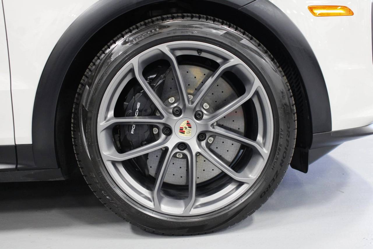 2024 Porsche Cayenne Coupe Turbo GT