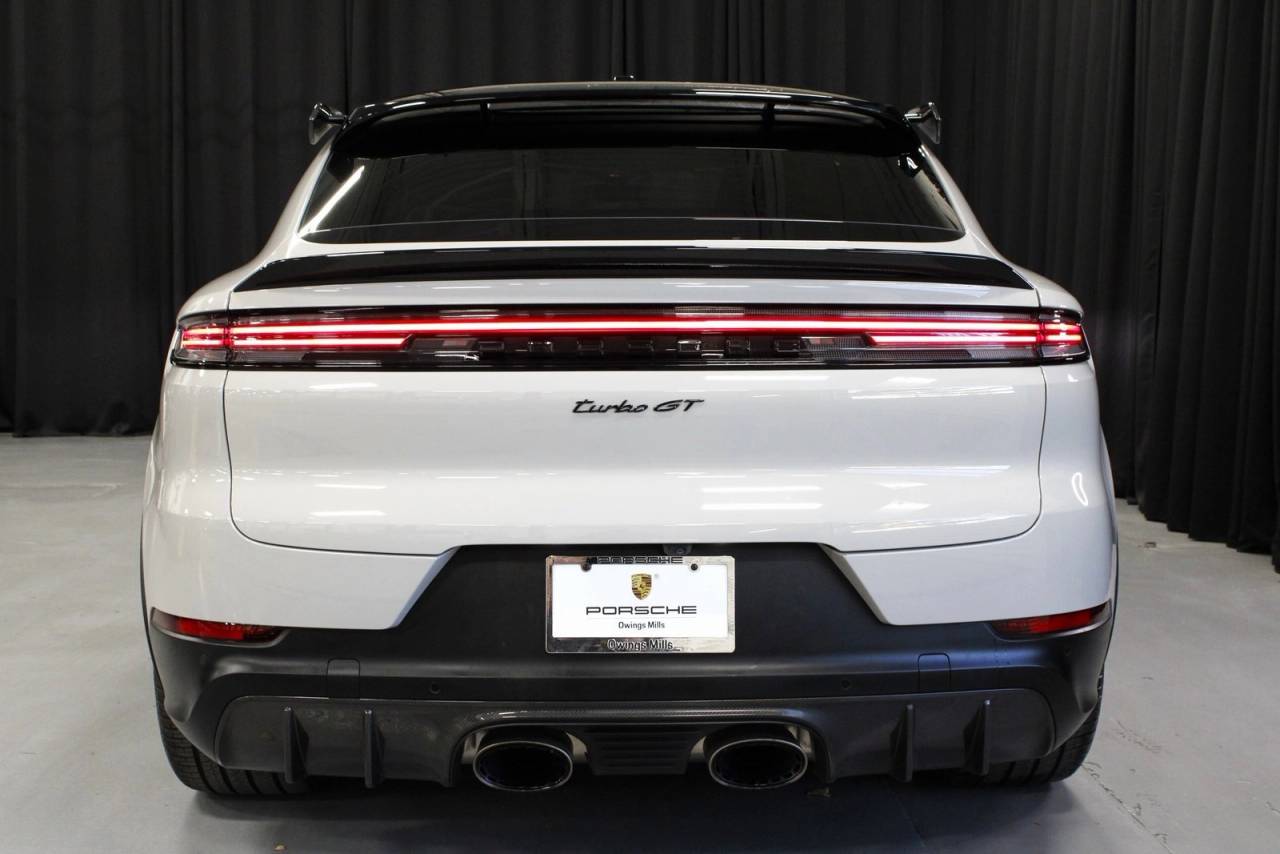 2024 Porsche Cayenne Coupe Turbo GT
