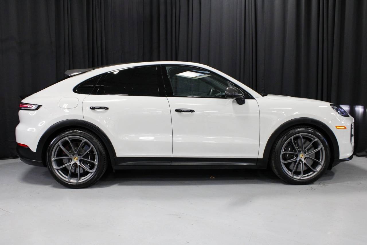 2024 Porsche Cayenne Coupe Turbo GT