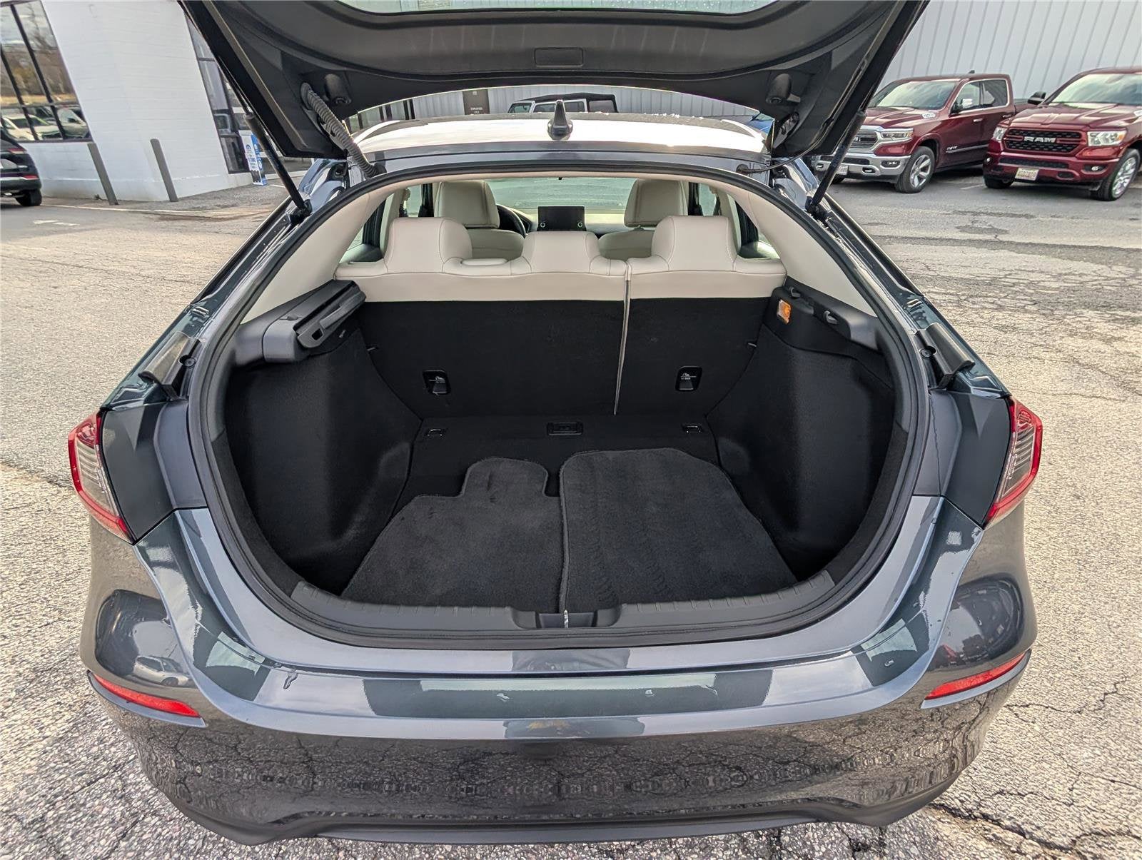 2023 Honda Civic Hatchback EX-L