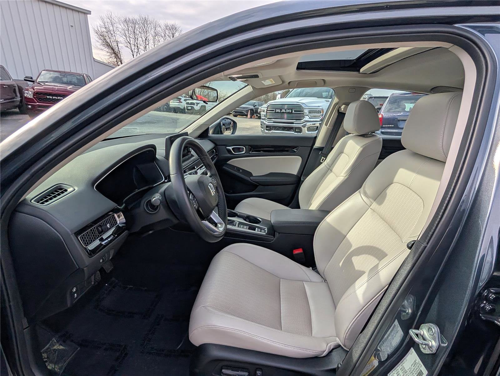 2023 Honda Civic Hatchback EX-L