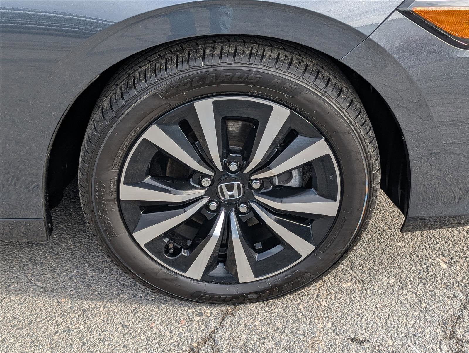 2023 Honda Civic Hatchback EX-L