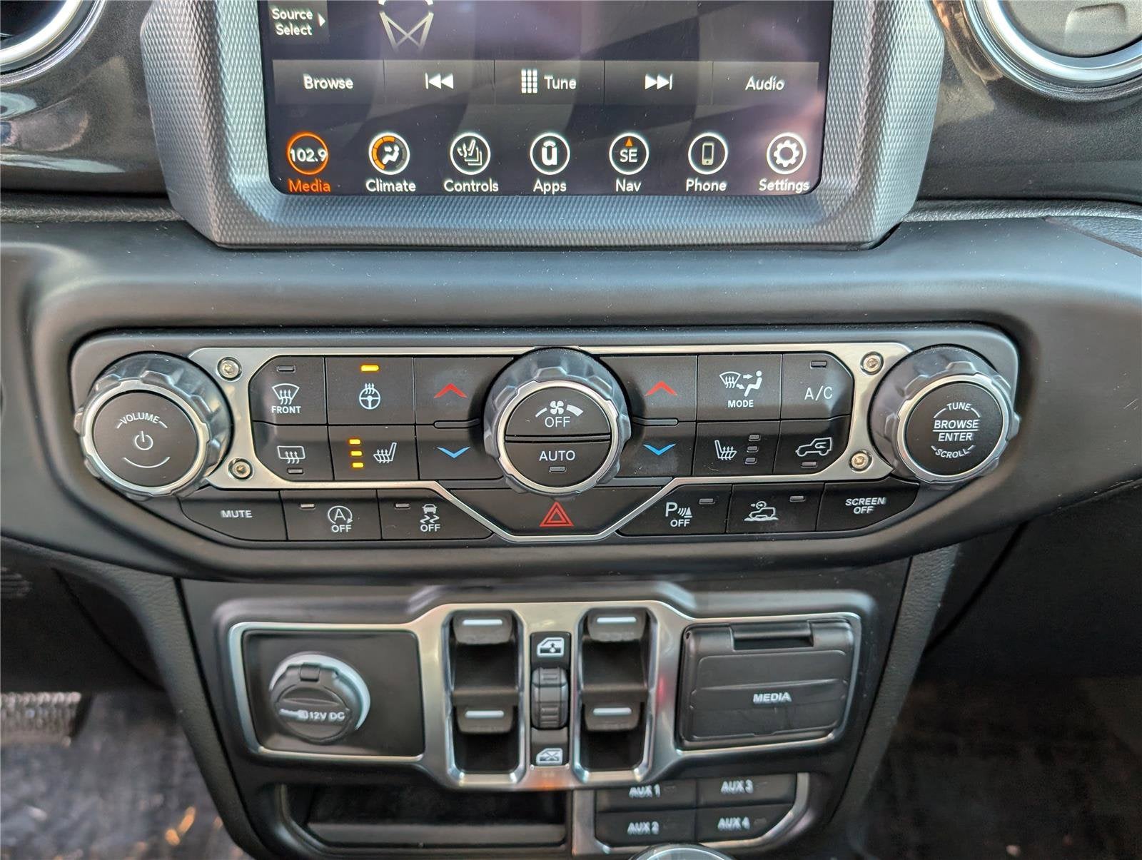 2021 Jeep Wrangler Unlimited Sahara Altitude