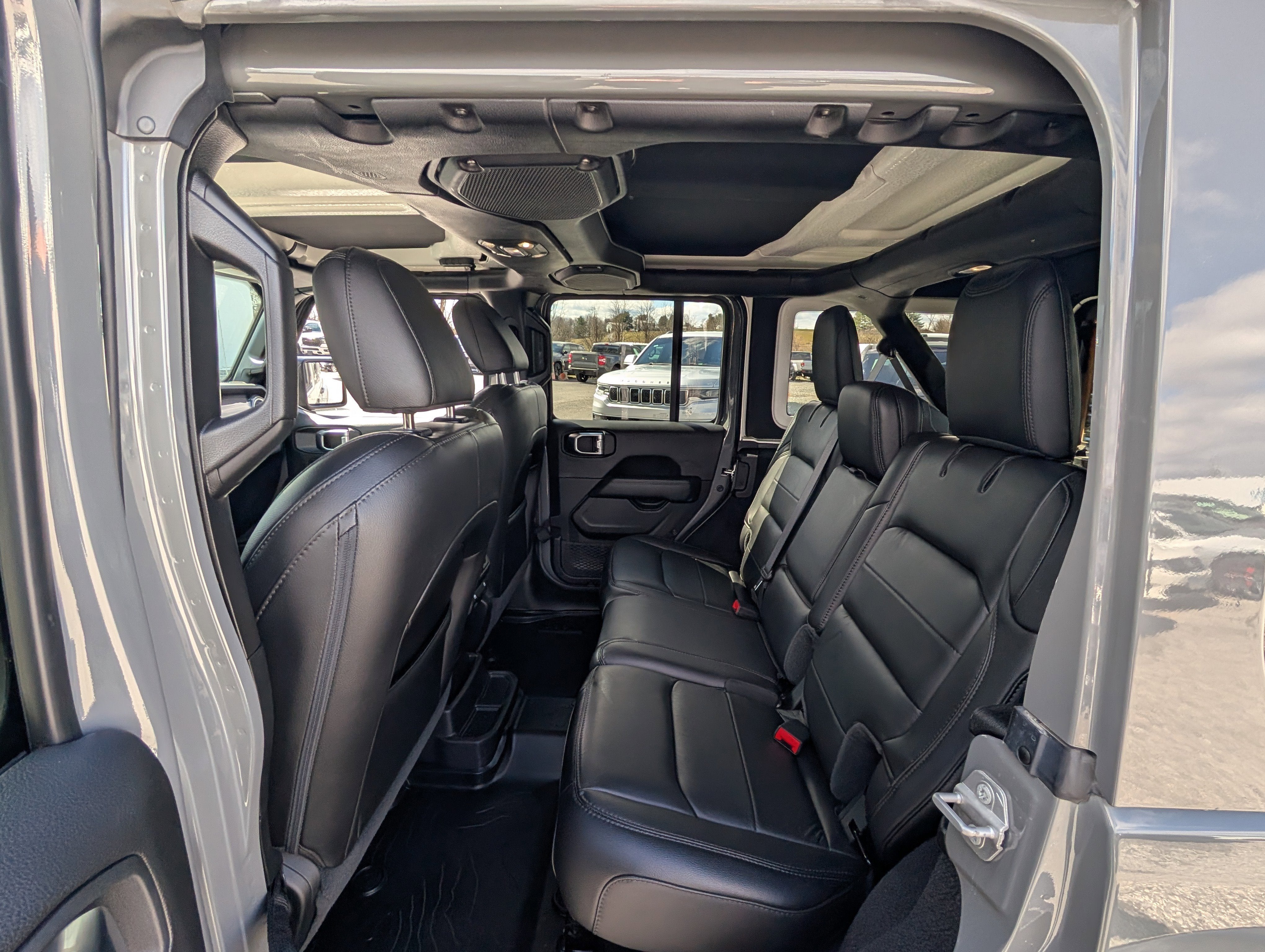 2021 Jeep Wrangler Unlimited Sahara Altitude