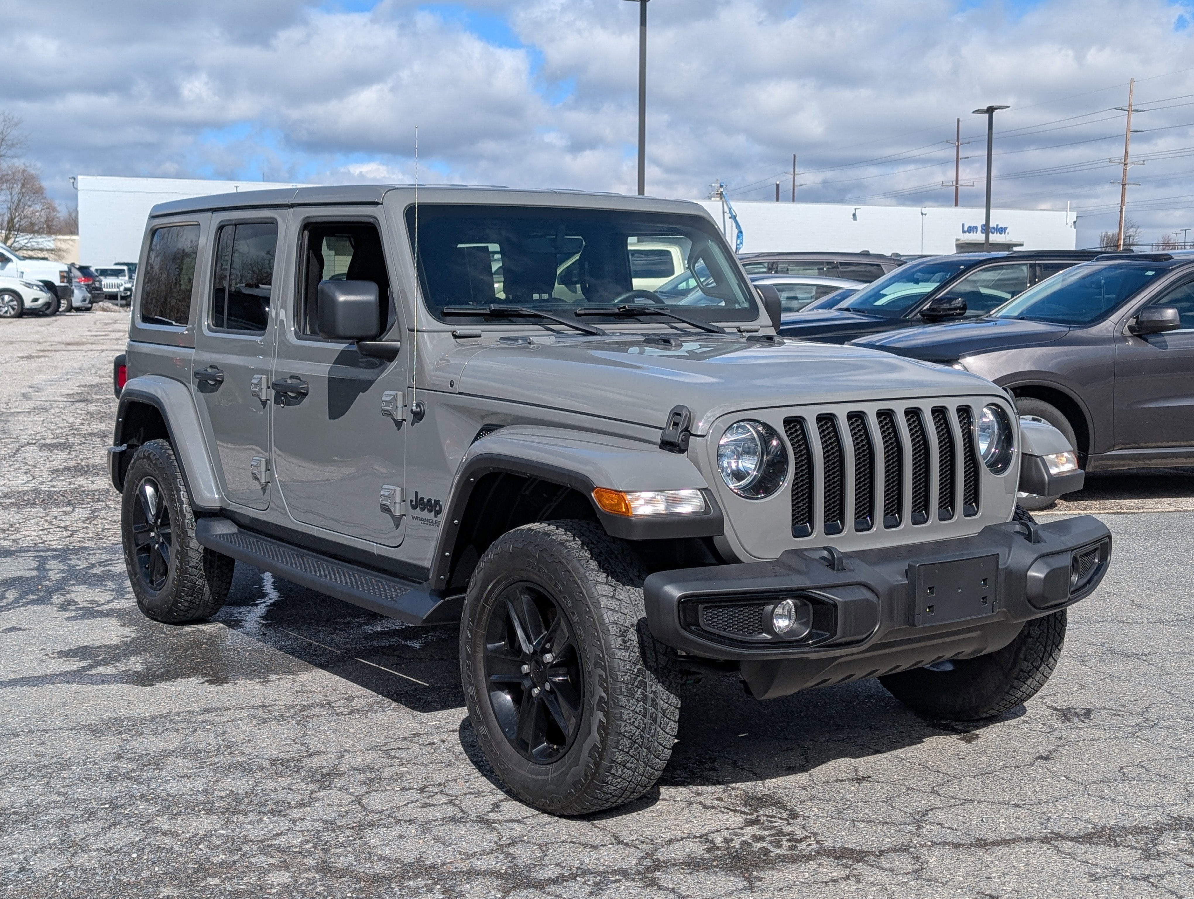 2021 Jeep Wrangler Unlimited Sahara Altitude