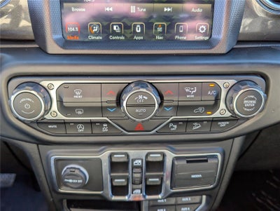 2020 Jeep Wrangler Unlimited Sahara Altitude