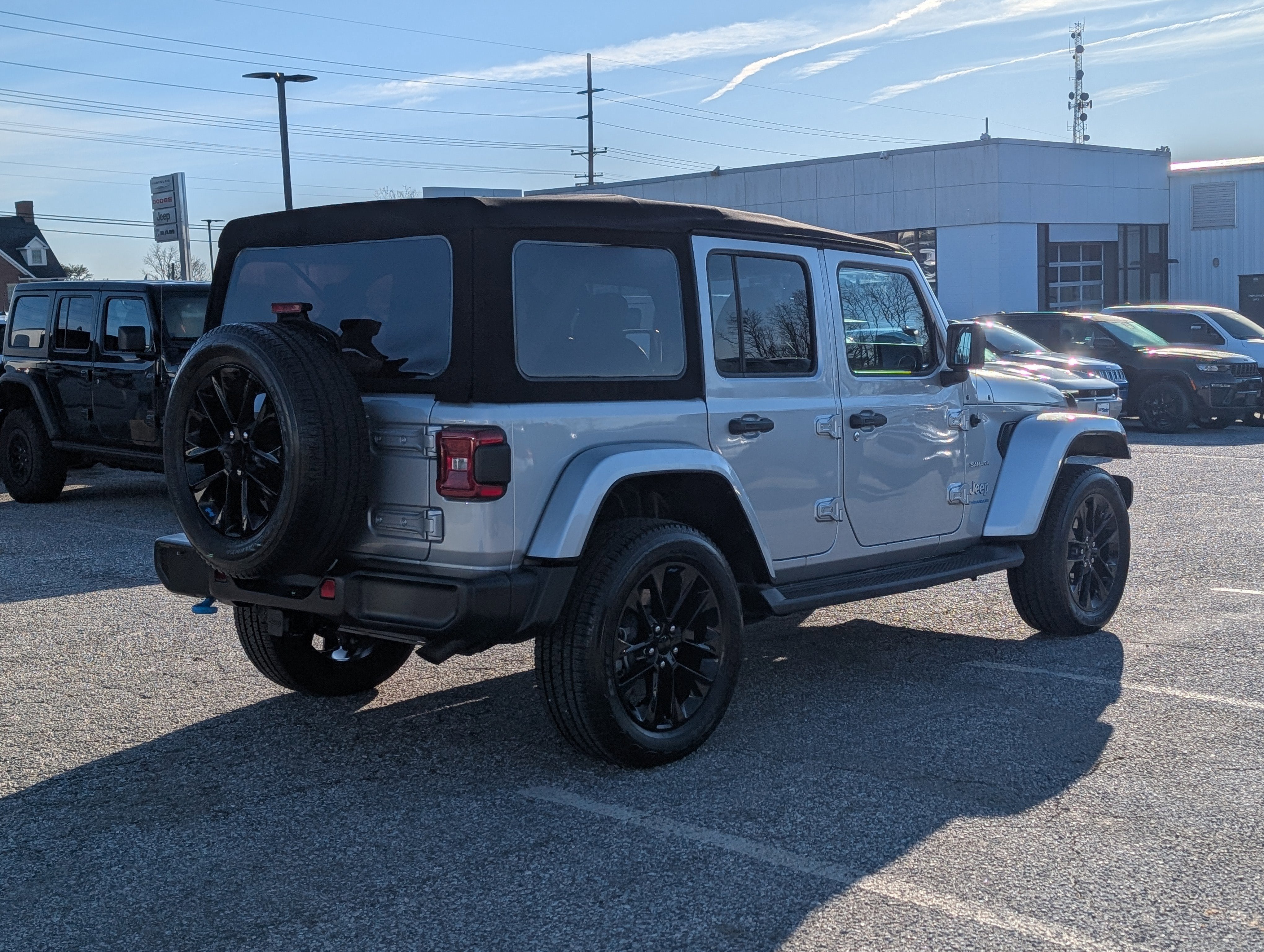 2023 Jeep Wrangler 4xe Sahara