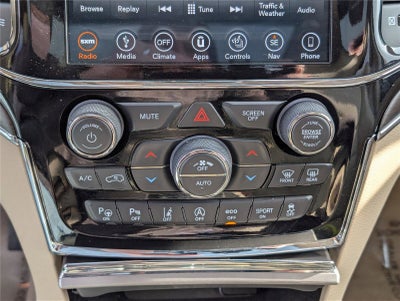 2019 Jeep Grand Cherokee Overland