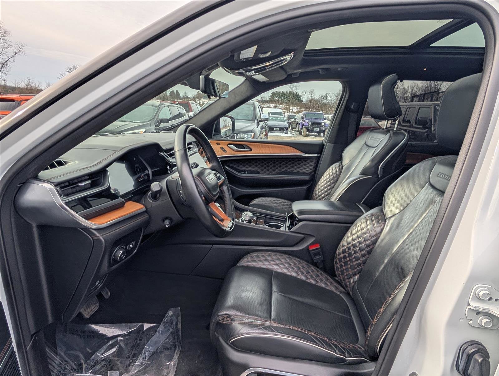 2023 Jeep Grand Cherokee Summit Reserve