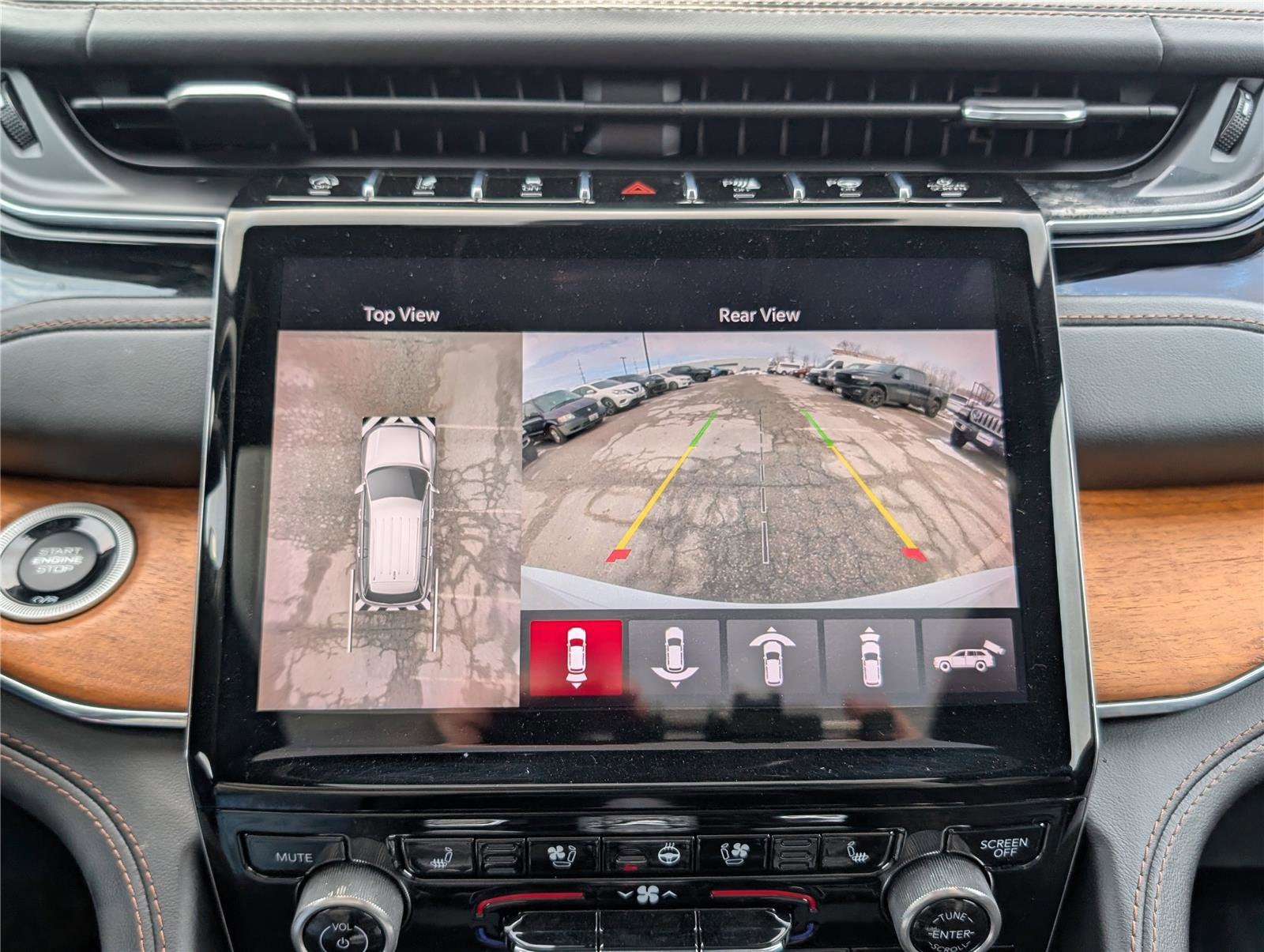 2023 Jeep Grand Cherokee Summit Reserve