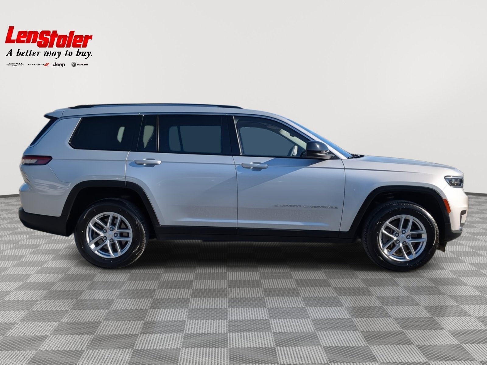 2023 Jeep Grand Cherokee L Laredo