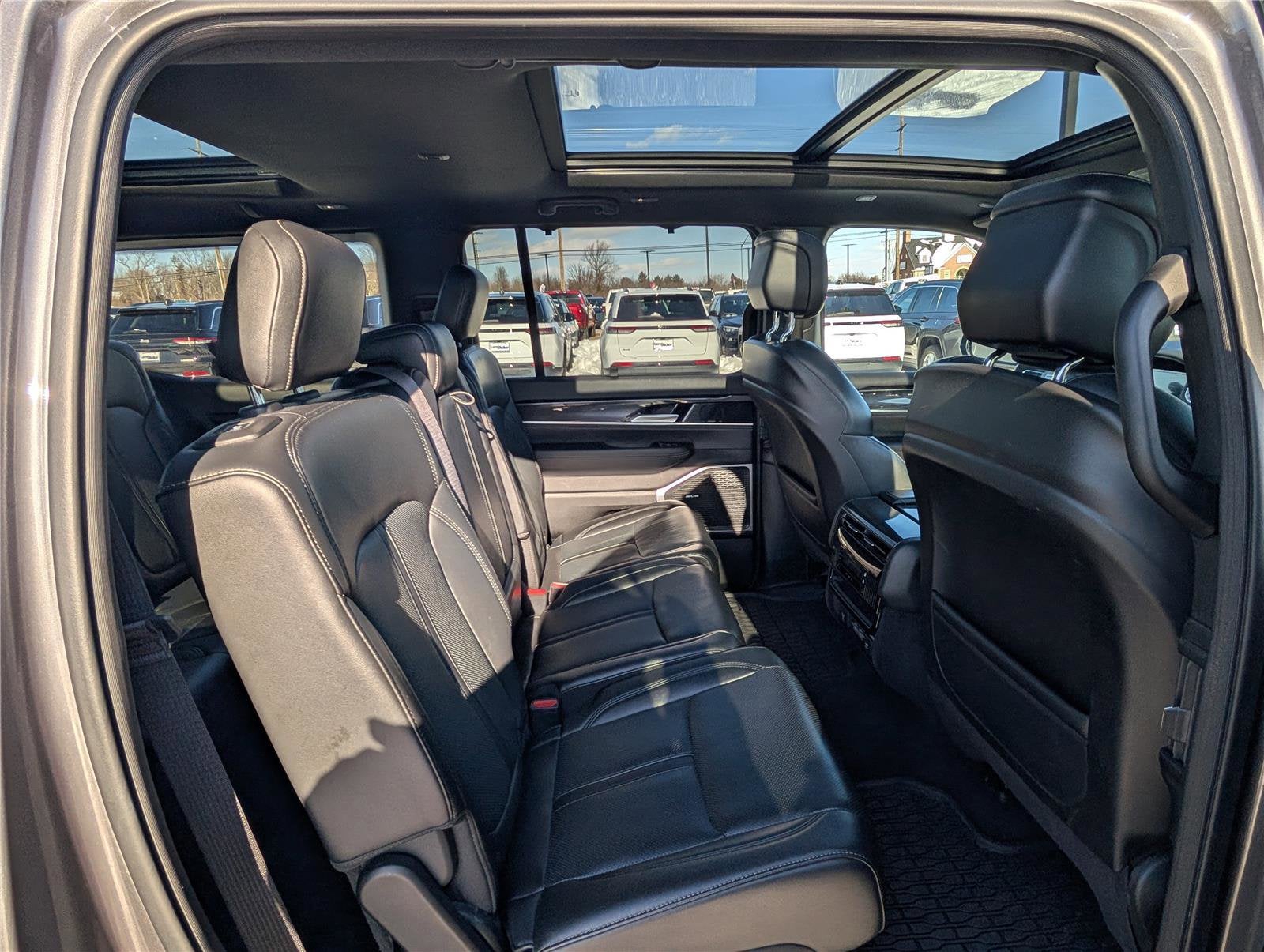 2024 Jeep Wagoneer 4x4