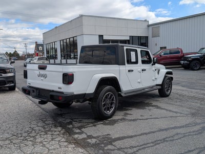 2022 Jeep Gladiator Overland