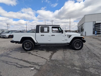 2022 Jeep Gladiator Overland