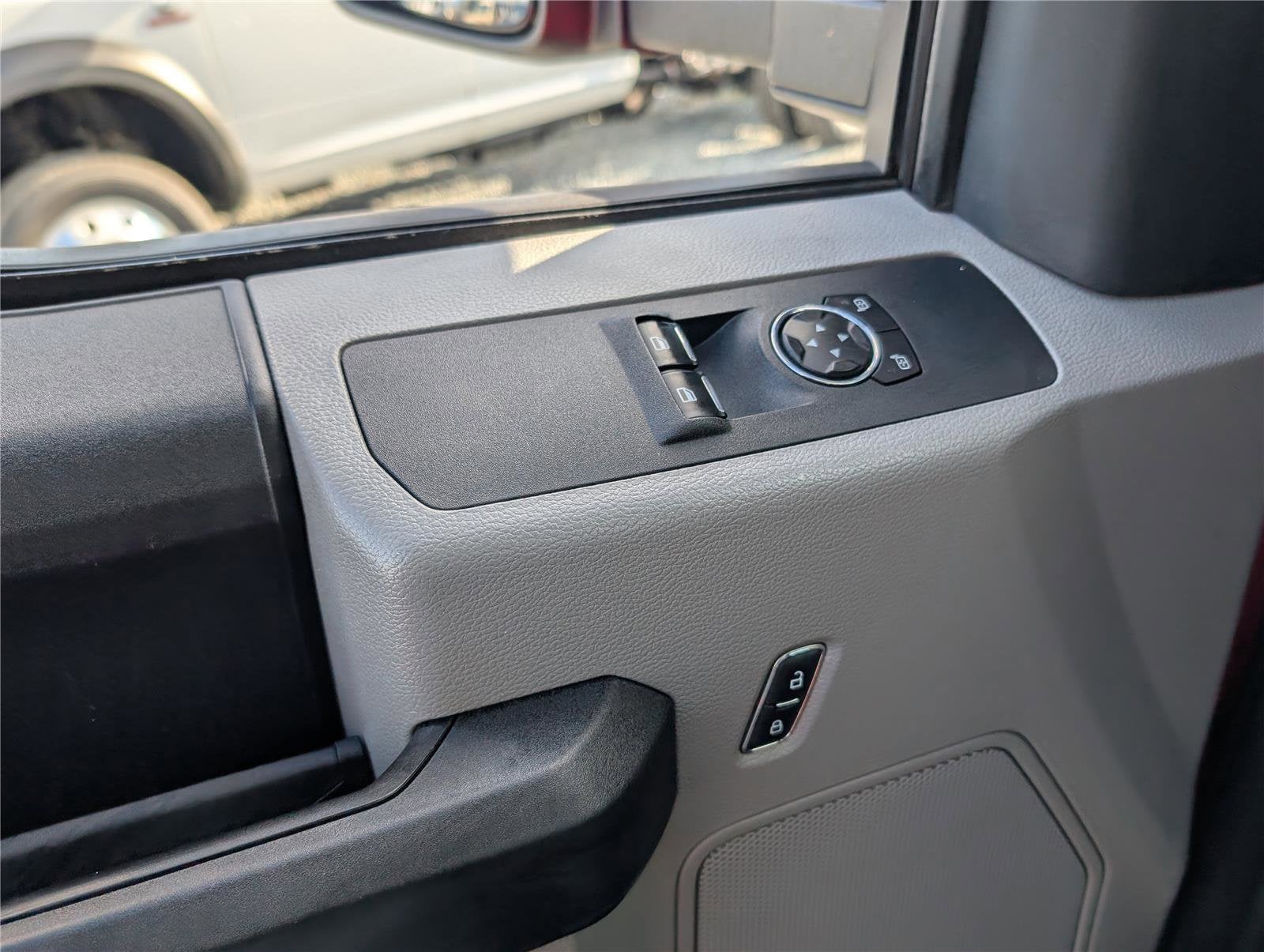 2017 Ford Super Duty F-550 DRW XL