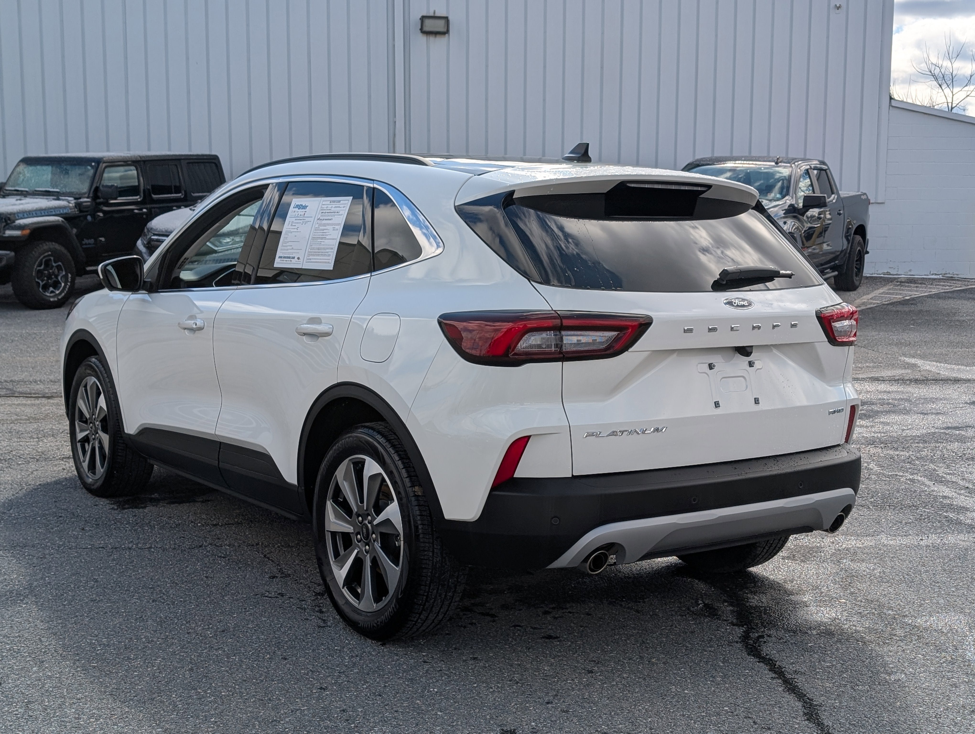 2025 Ford Escape Platinum