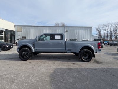 2026 Ford Super Duty F-450 DRW LARIAT