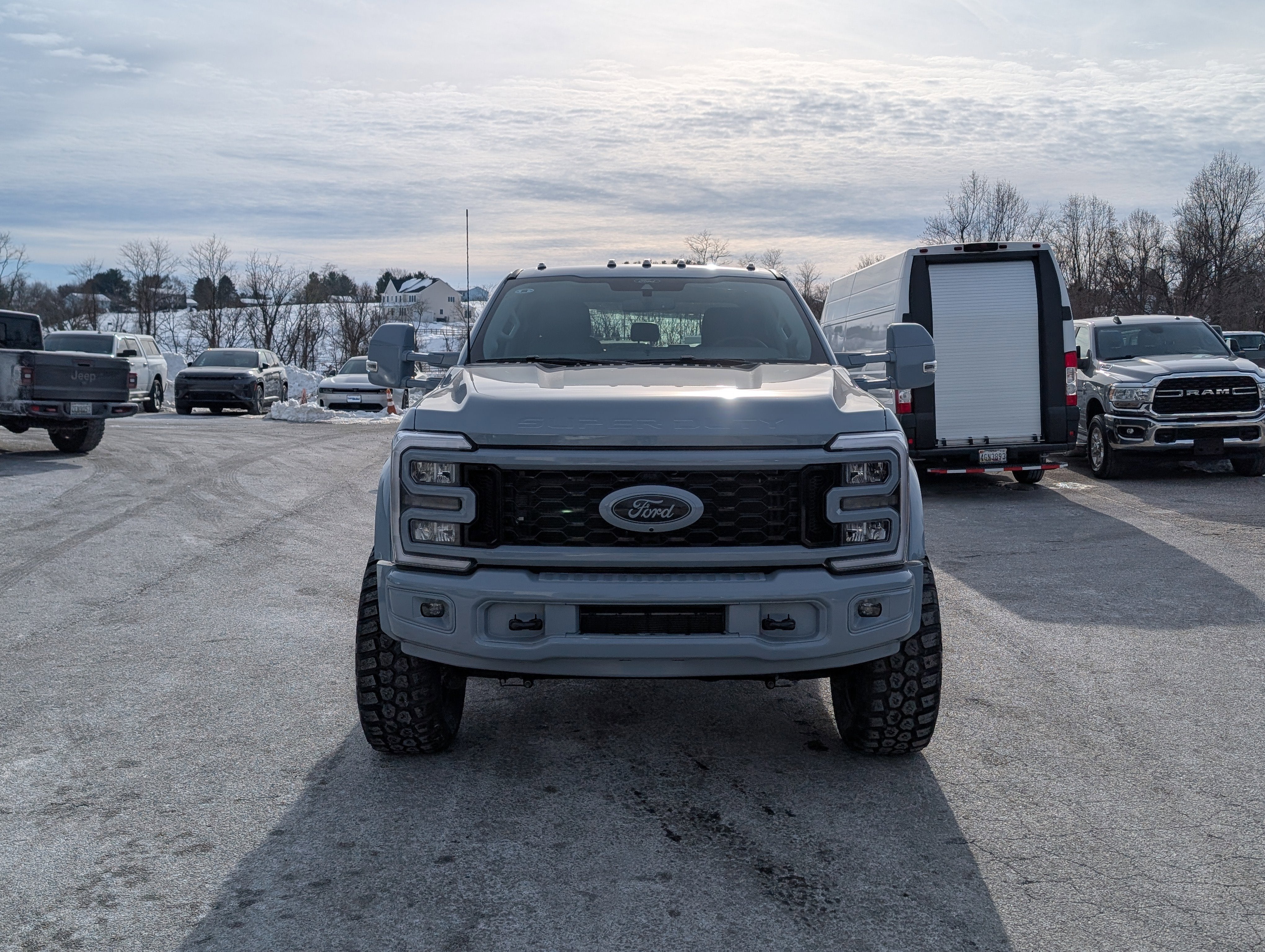 2026 Ford Super Duty F-450 DRW LARIAT