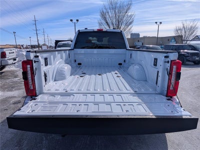 2026 Ford Super Duty F-450 DRW LARIAT