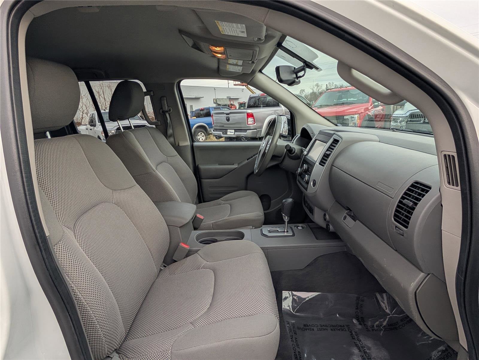 2021 Nissan Frontier SV