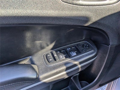 2019 Chrysler 300 Touring