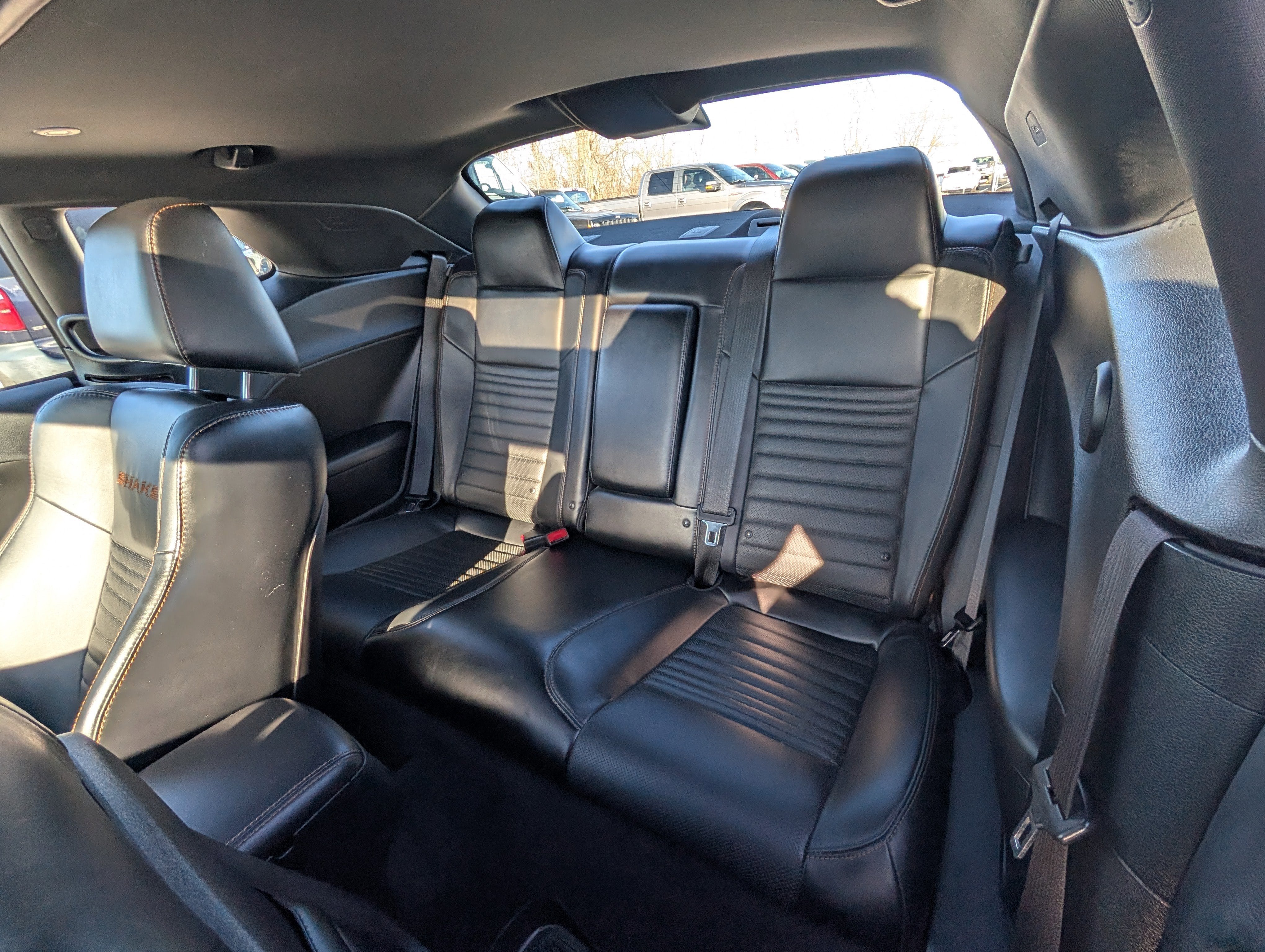 2015 Dodge Challenger R/T Scat Pack Shaker