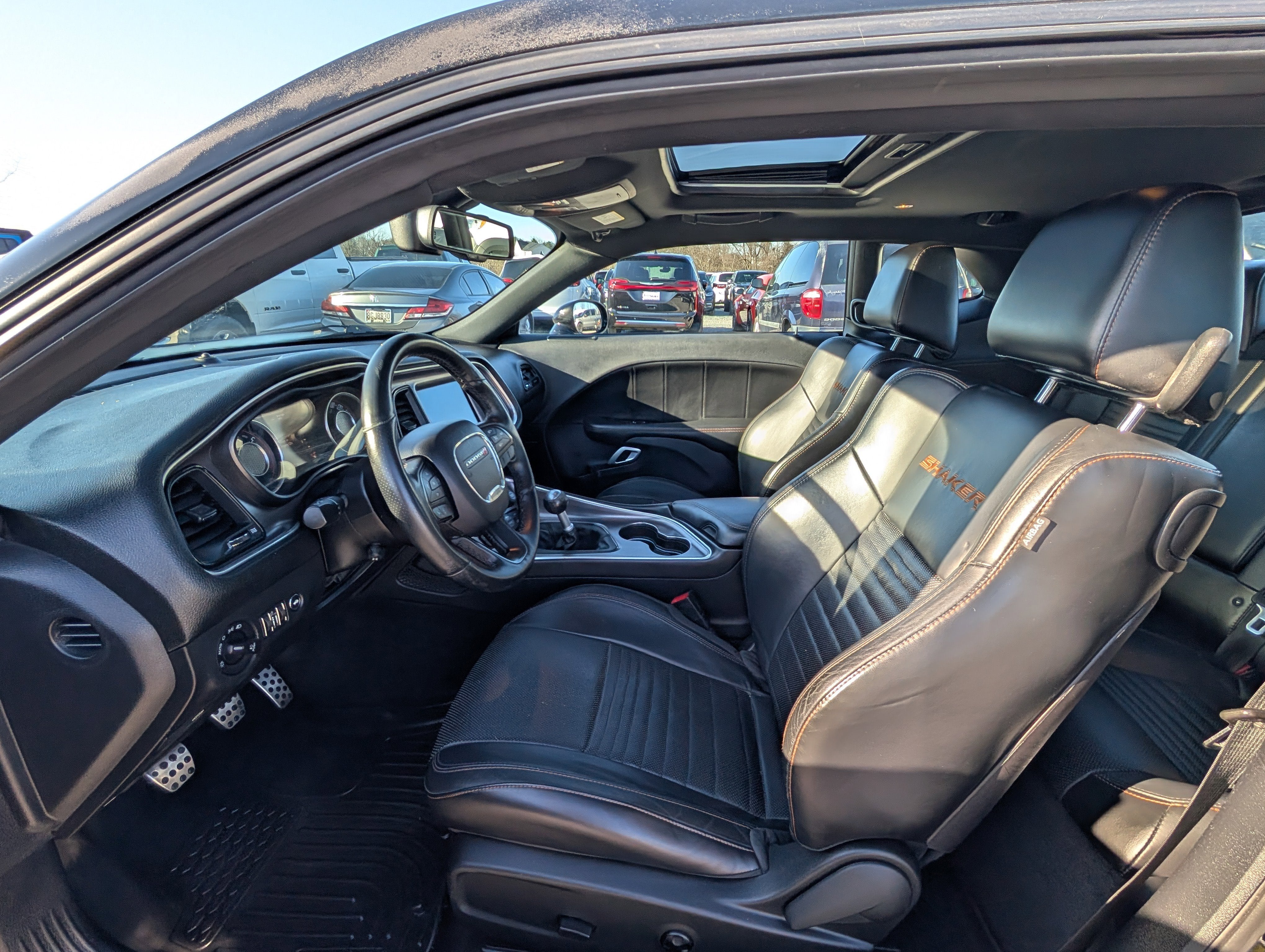 2015 Dodge Challenger R/T Scat Pack Shaker