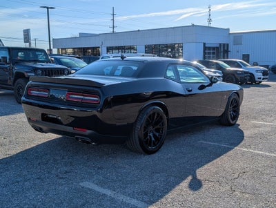 2015 Dodge Challenger R/T Scat Pack Shaker