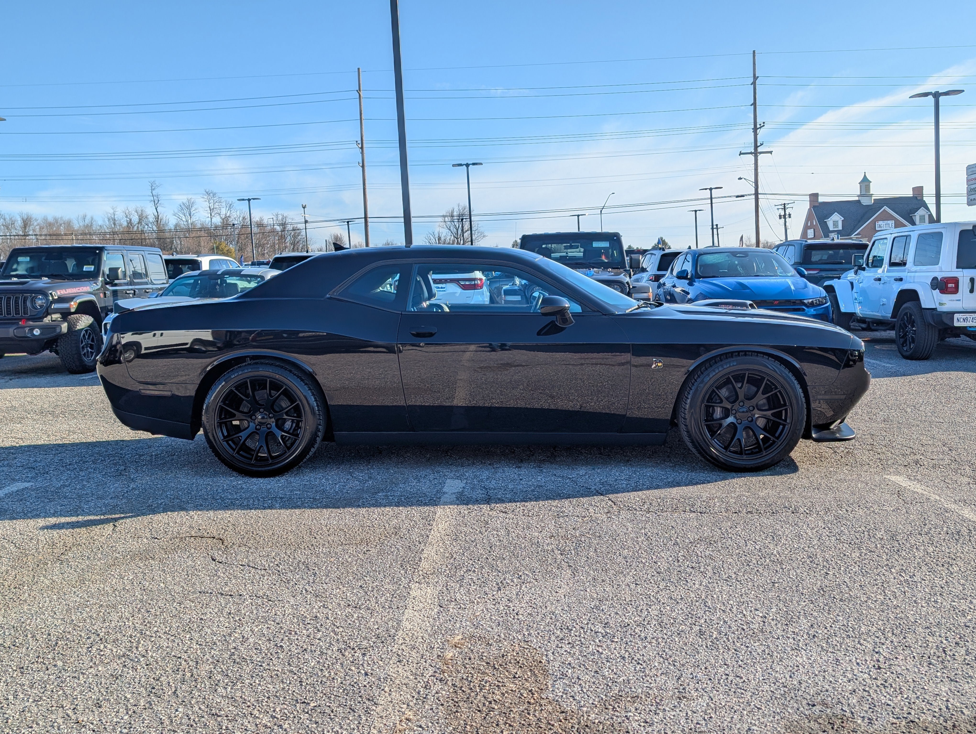 2015 Dodge Challenger R/T Scat Pack Shaker