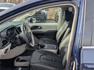 2020 Chrysler Pacifica Hybrid Limited