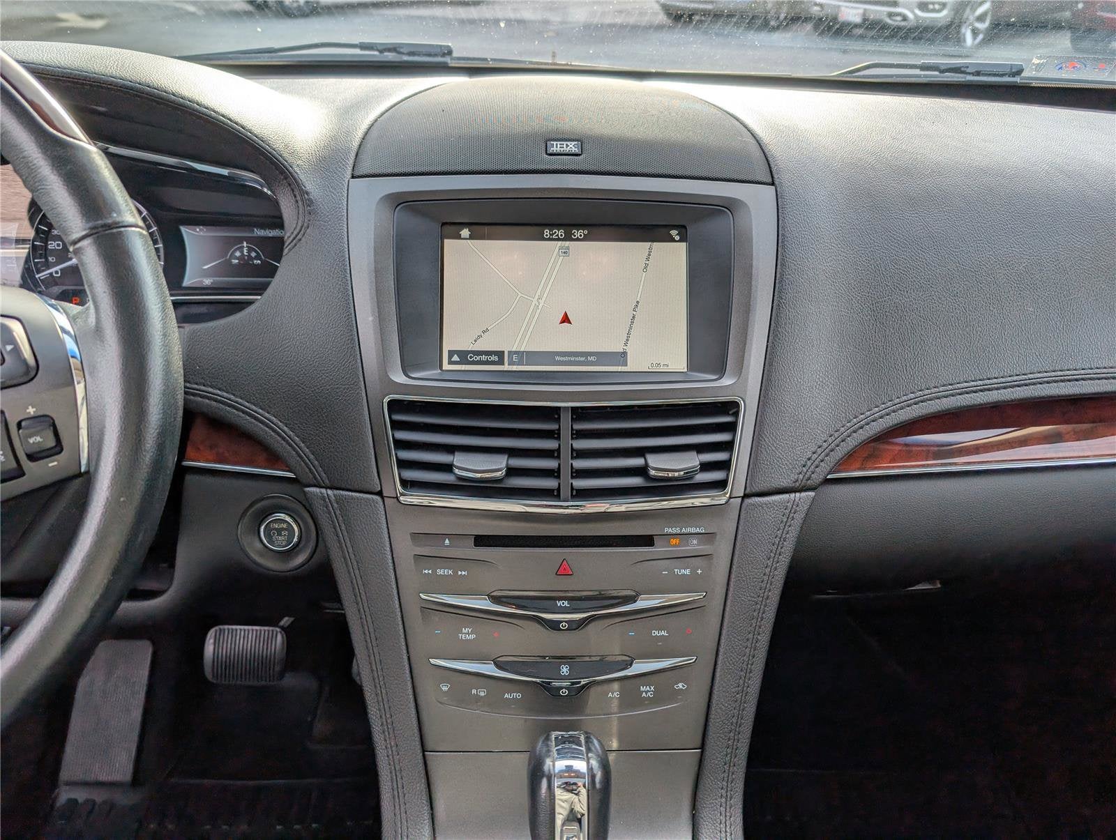 2019 Lincoln MKT Standard