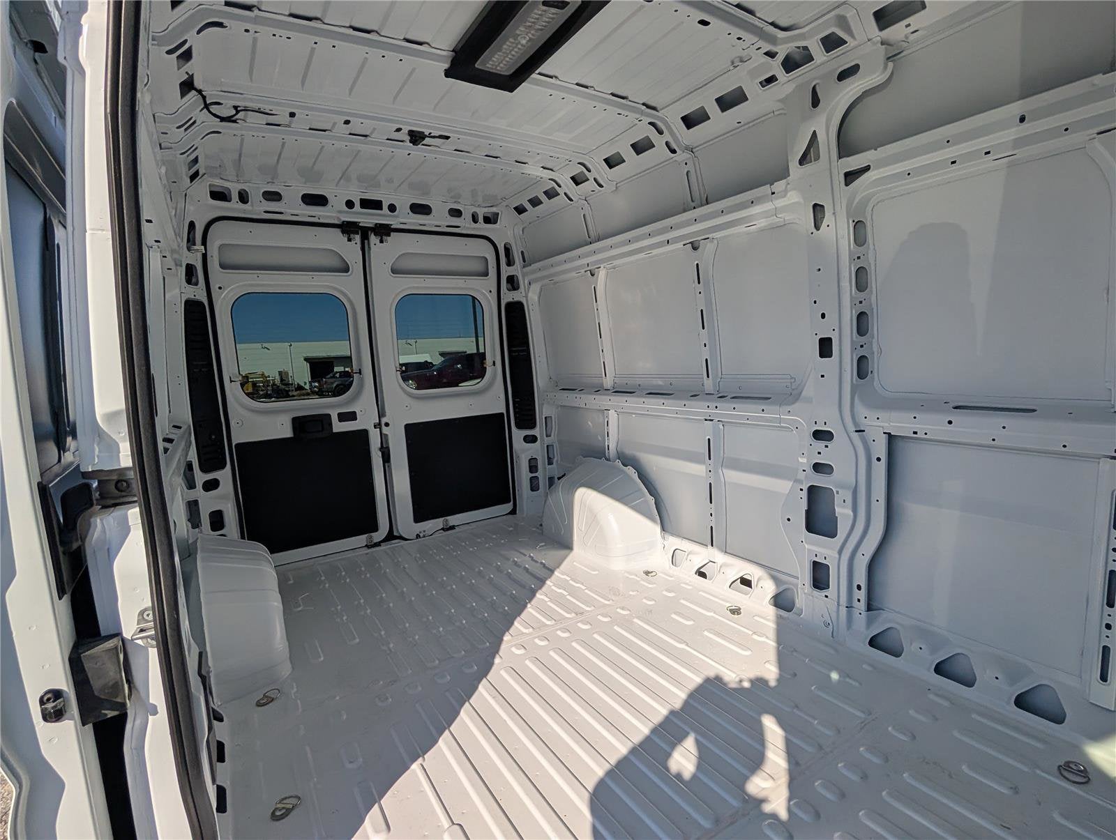 2025 RAM ProMaster Cargo Van SLT