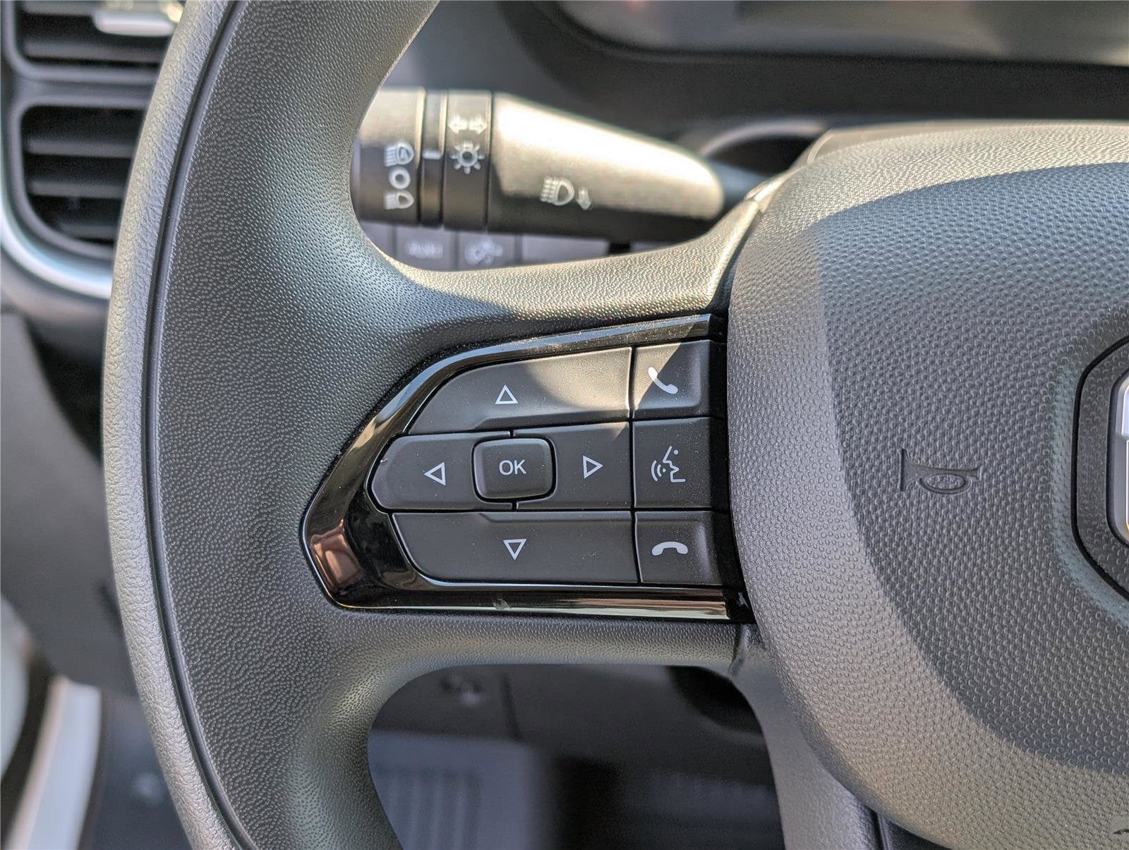 2025 RAM ProMaster Cargo Van SLT