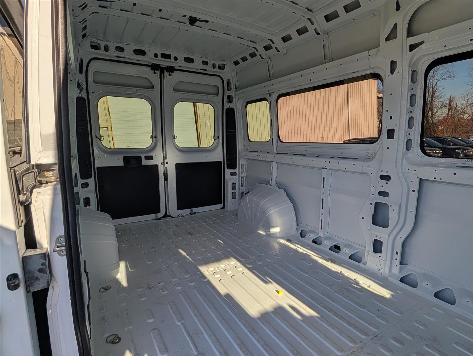 2025 RAM ProMaster Window Van SLT+