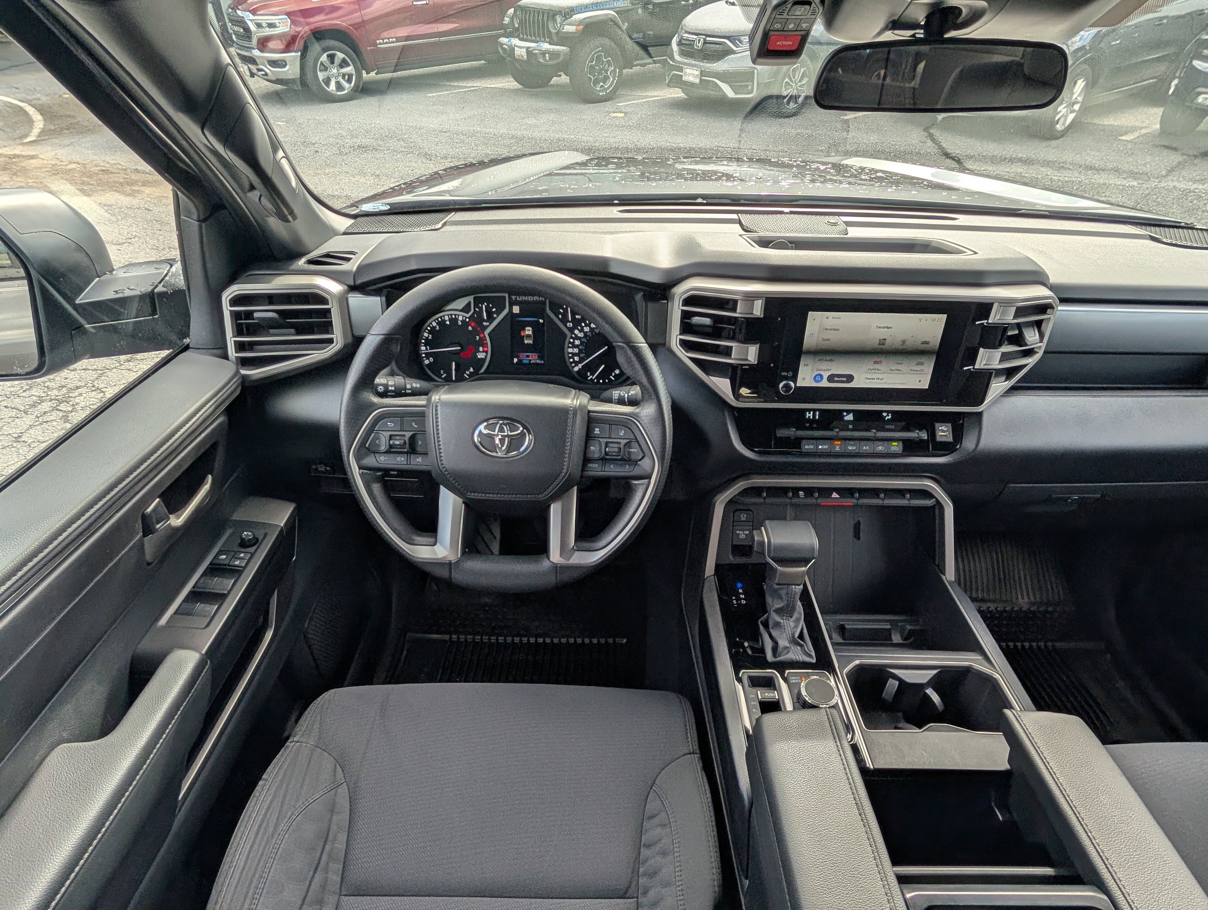 2025 Toyota Tundra 4WD SR