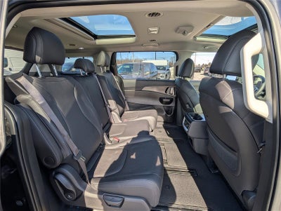 2025 Kia Carnival SX