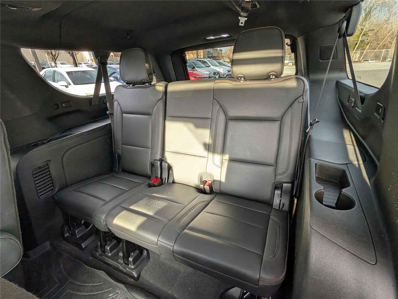 2022 Chevrolet Suburban High Country