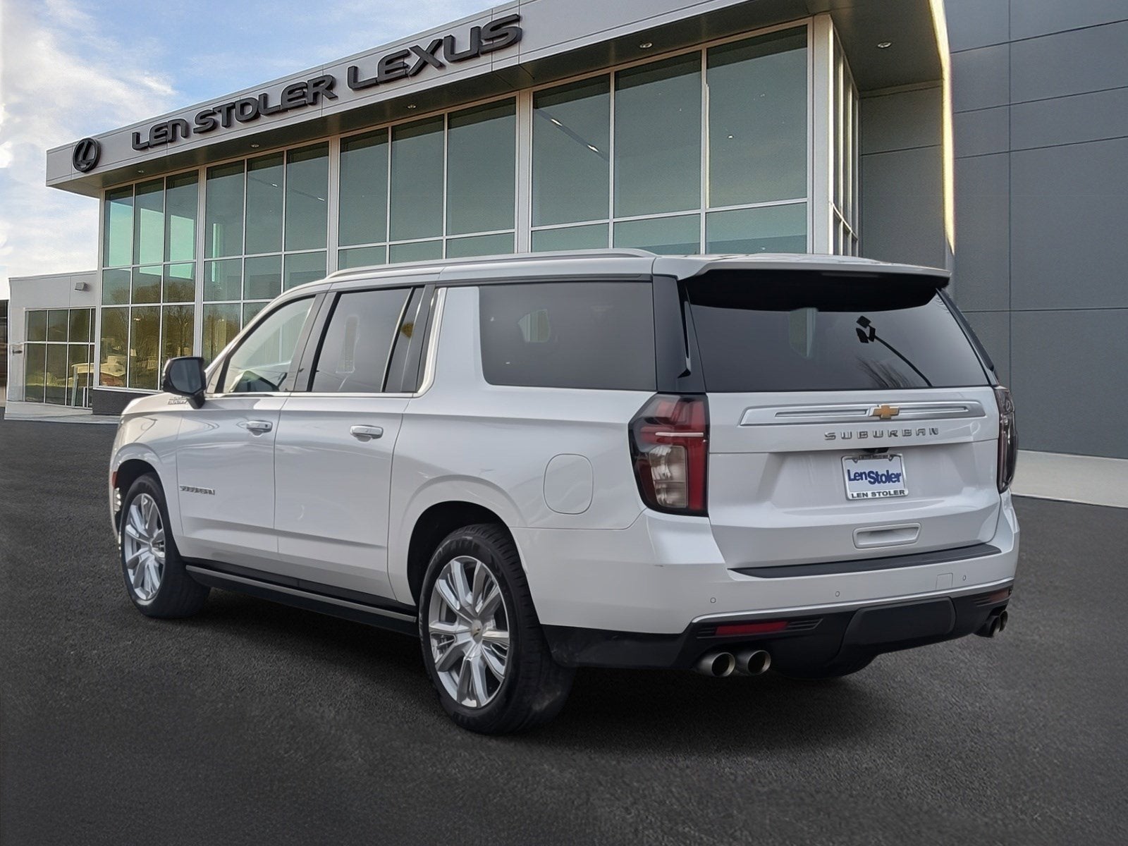 2022 Chevrolet Suburban High Country