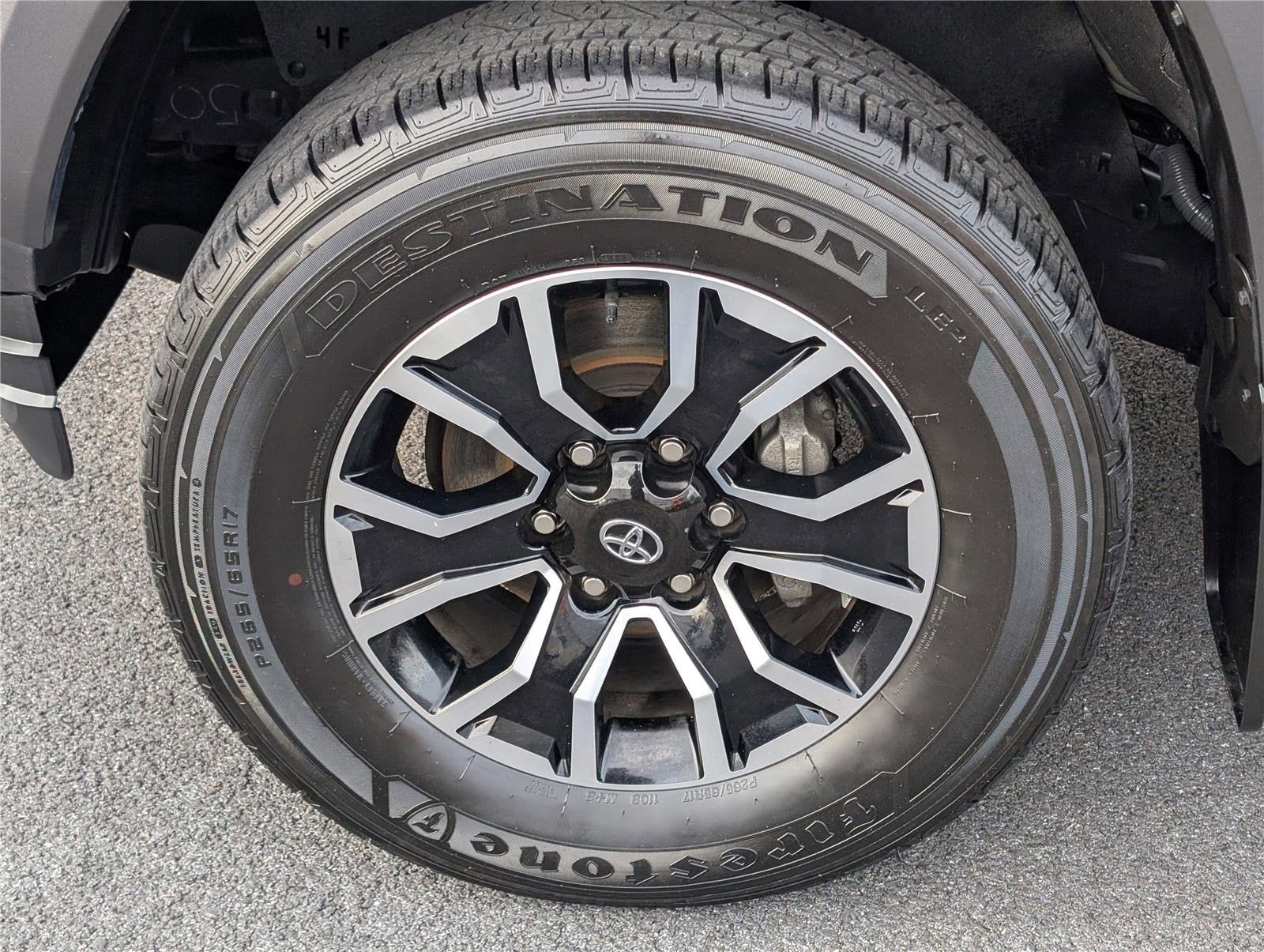 2022 Toyota Tacoma 4WD SR