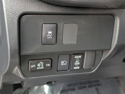 2022 Toyota Tacoma 4WD SR