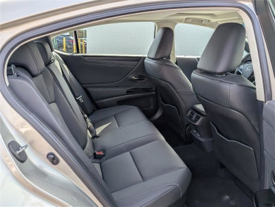 2025 Lexus ES 300h FWD