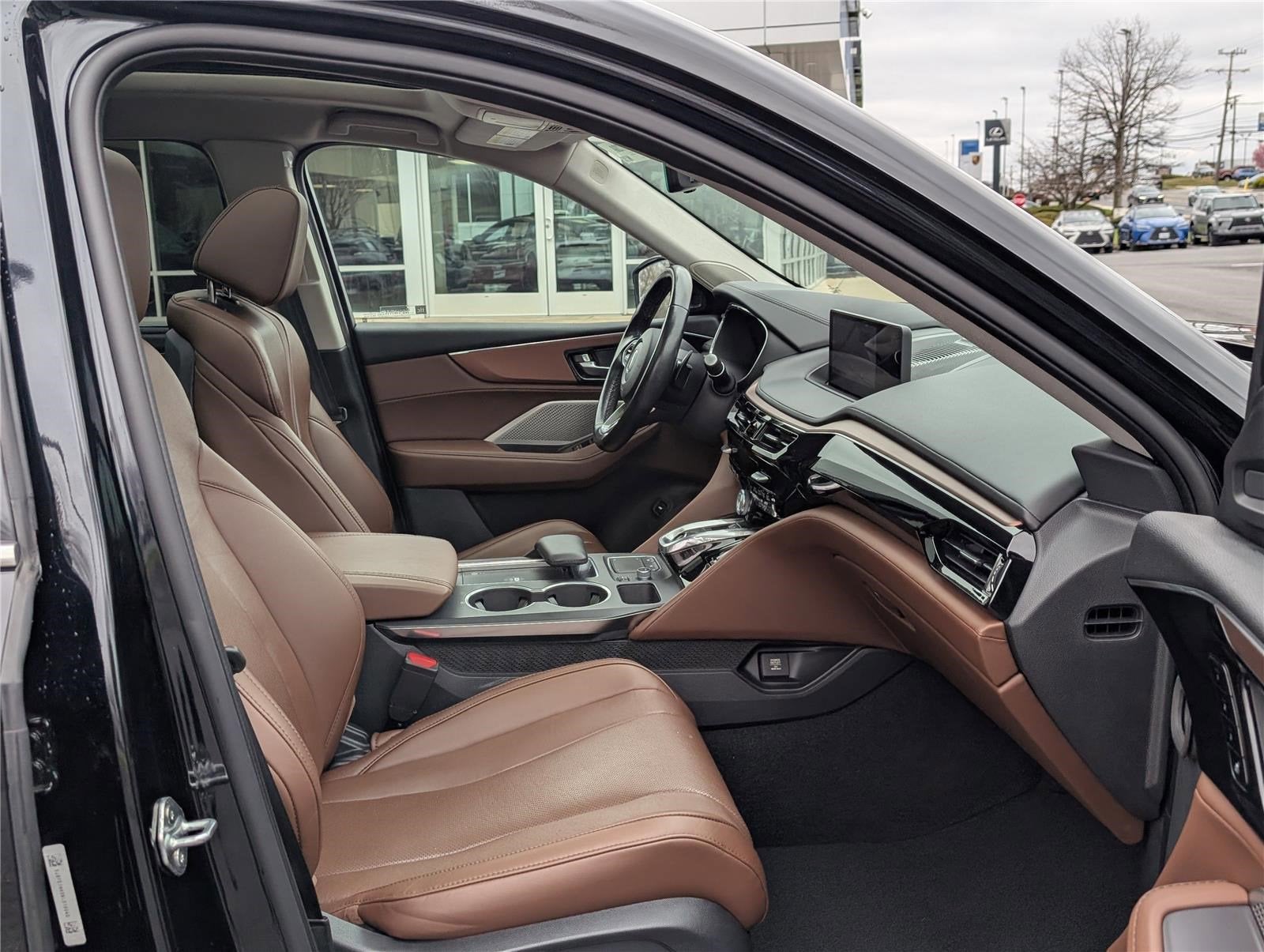 2022 Acura MDX w/Technology Package